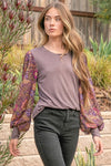 Captivating You Floral Sleeve Top in Espresso/Plum
